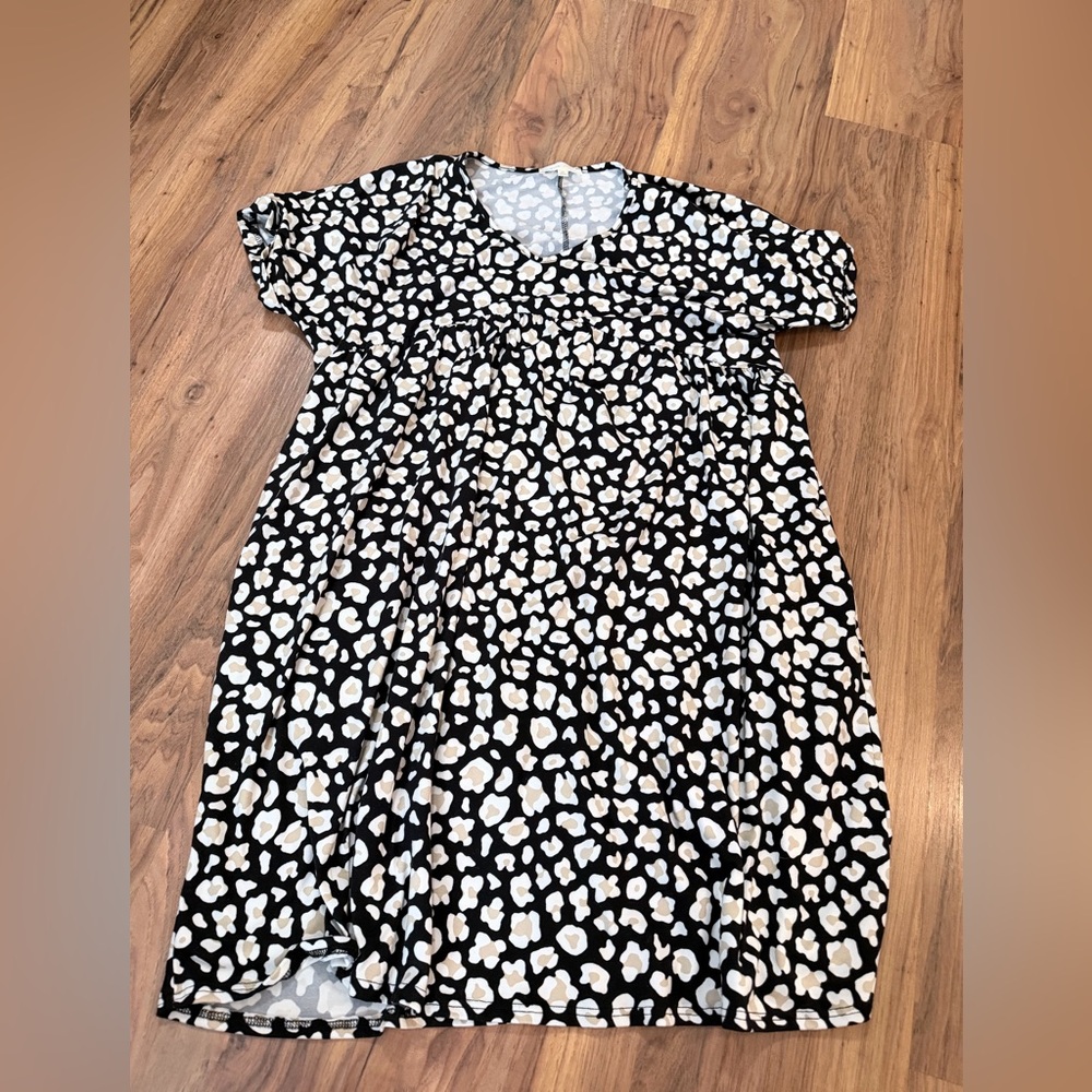 Black and White Patterned Dress